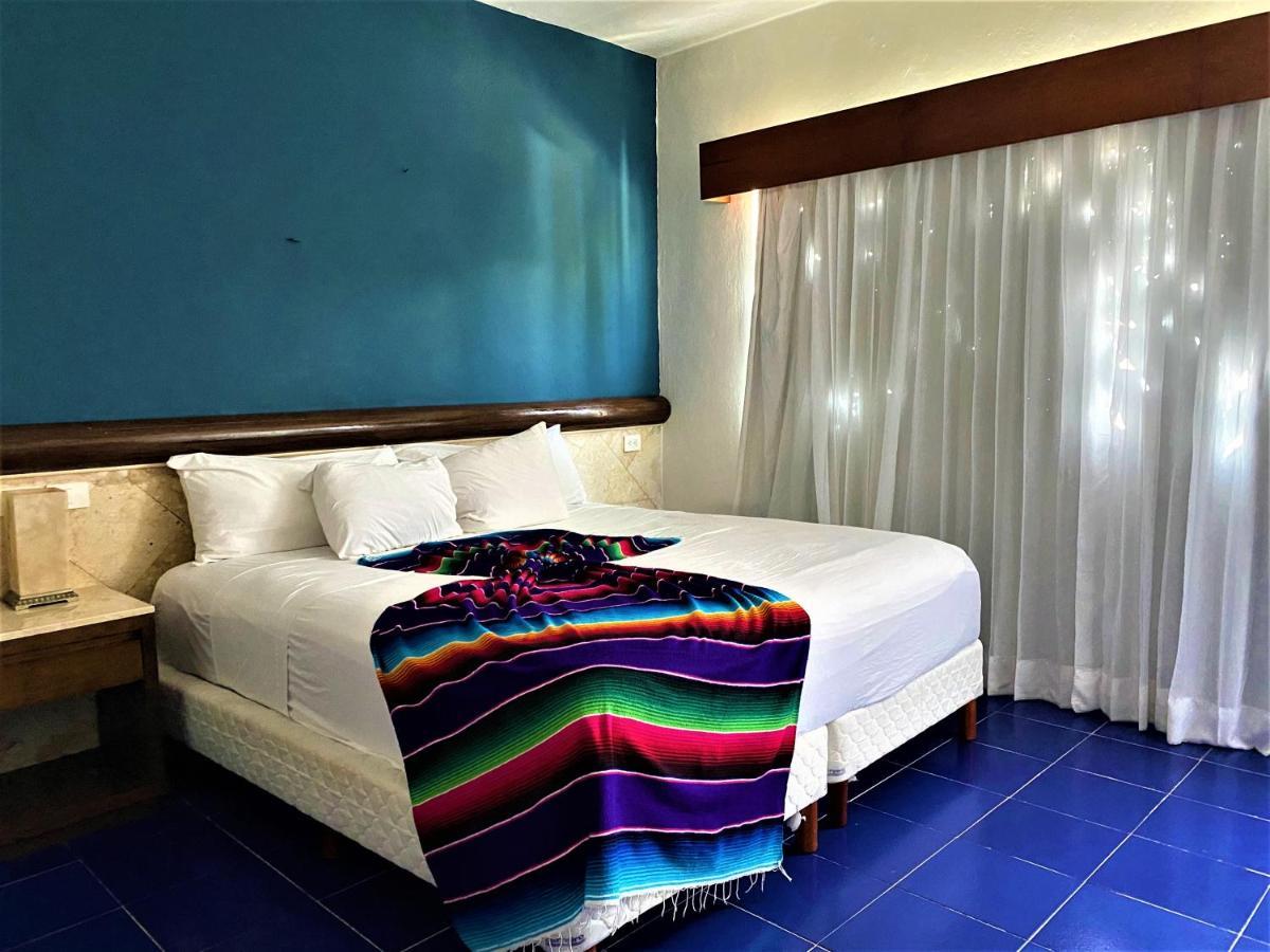 Hotel Mariachi By Kavia 5Th Av ปลายาเดลการ์เมน ภายนอก รูปภาพ