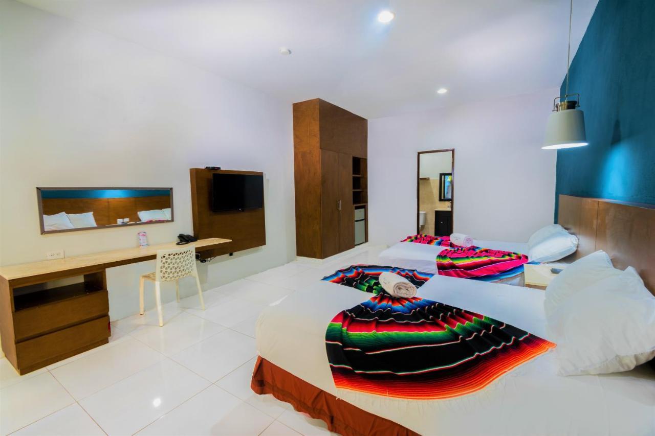 Hotel Mariachi By Kavia 5Th Av ปลายาเดลการ์เมน ภายนอก รูปภาพ